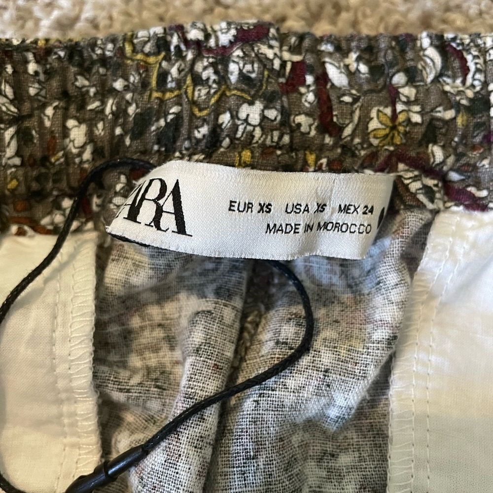 Zara Patterned Pants - Picture 4 of 5